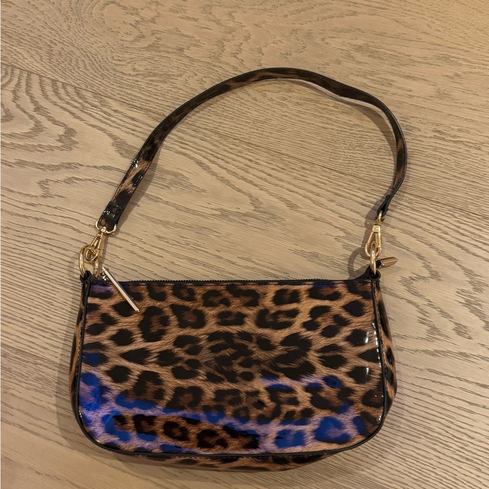 Leopard Print Shoulder Bag in Brown and Black